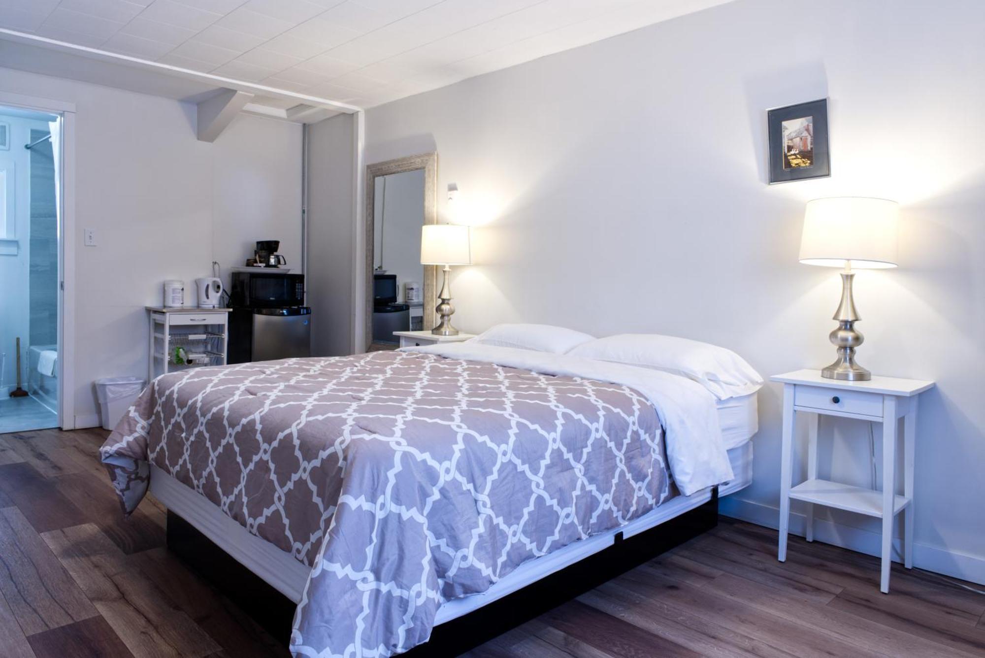 Hotel Lakeside Orillia